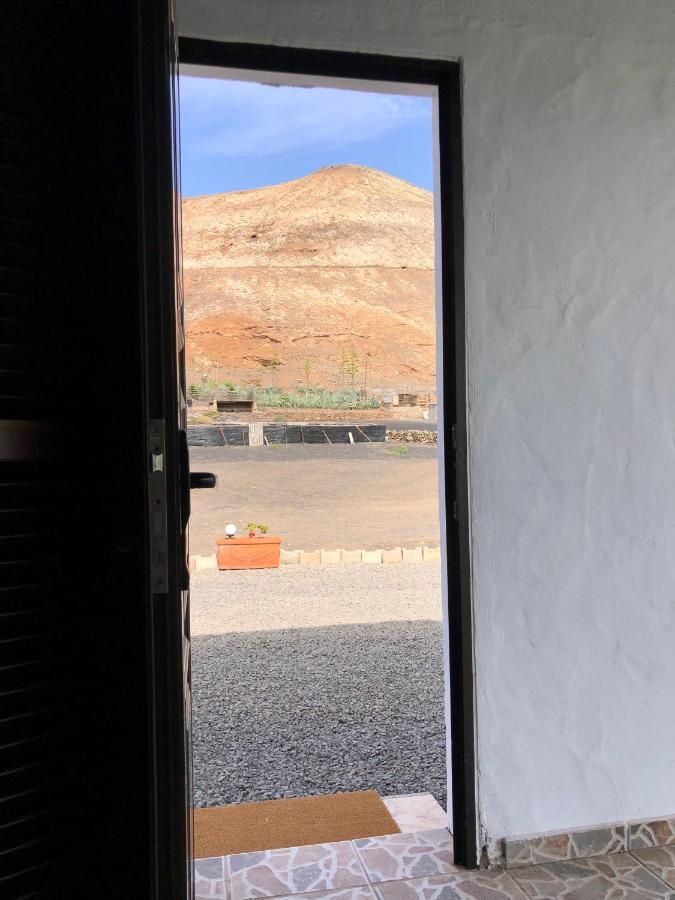 Villa Miriam Tinajo Εξωτερικό φωτογραφία