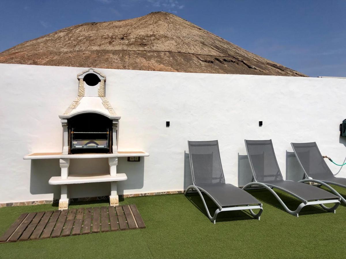 Villa Miriam Tinajo Εξωτερικό φωτογραφία